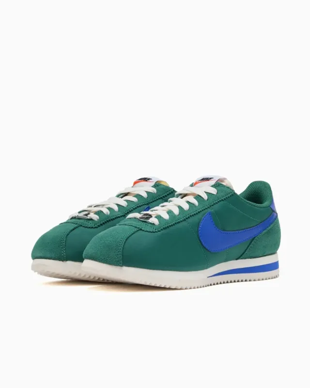 Zapatilla Deportiva Nike Cortez Verde y Azul