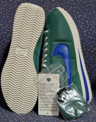 Zapatillas Deportivas Nike Cortez Nylon y Cuero.
