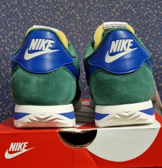 Zapatillas Deportivas Nike Cortez Nylon y Cuero.