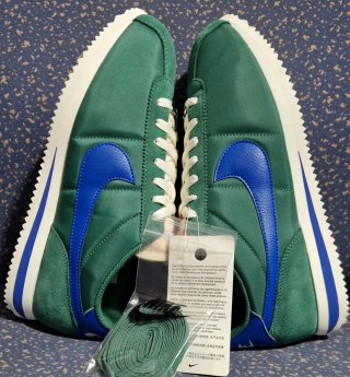 Zapatillas Deportivas Nike Cortez Nylon y Cuero.