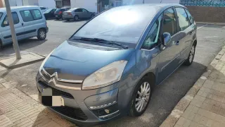 Citroen C4 Picasso 2011