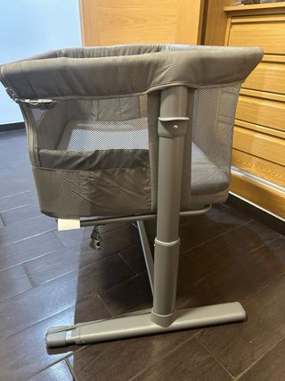 Cuna colecho Bebeconfort gris