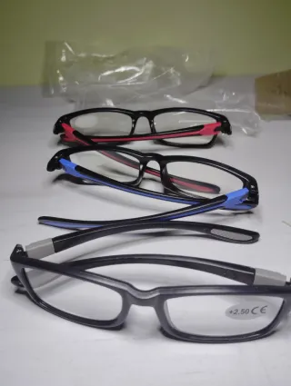 3 Gafas de lectura 2.5 - Negro y Rojo