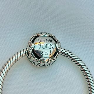 CHARM PESADILLA ANTES DE NAVIDAD JACK Y SALLY