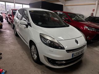 Renault Grand Scenic 2012