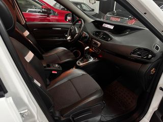 Renault Grand Scenic 2012