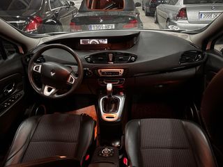 Renault Grand Scenic 2012