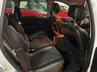 Renault Grand Scenic 2012