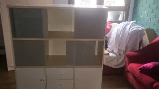 Mueble Almacenaje Blanco y Madera