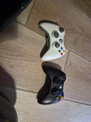 Mando Xbox 360 Original blanco y negro