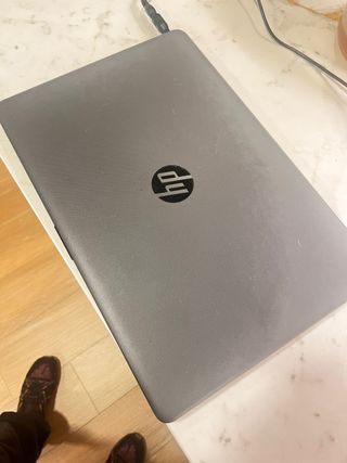 Portatil HP esta nuevo pero funciona un poco lento