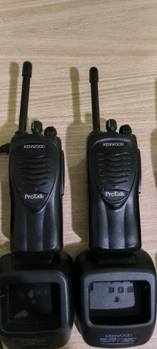 3 Walkie Talkies Kenwood ProTalk UHF