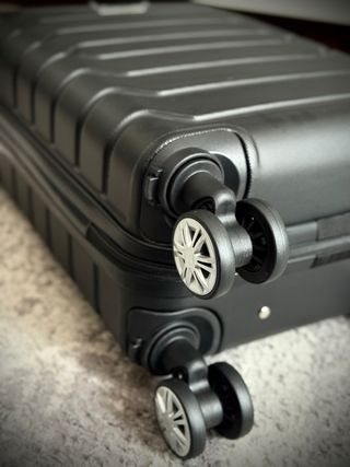 Maleta de viaje ruedas negra MIXO MI-XA