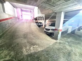 Garaje en venta en Centre en Torredembarra