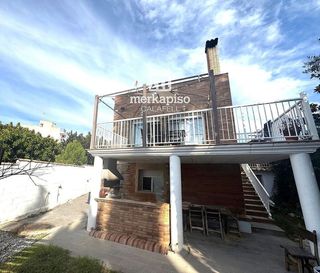 Chalet en venta en Eixample Residencial en Roda de Barà