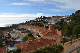 Casa adosada en venta en Segur de Calafell en Calafell