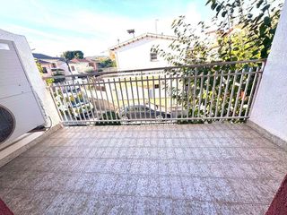 Casa adosada en venta en Sant Jordi-Babilonia en Torredembarra