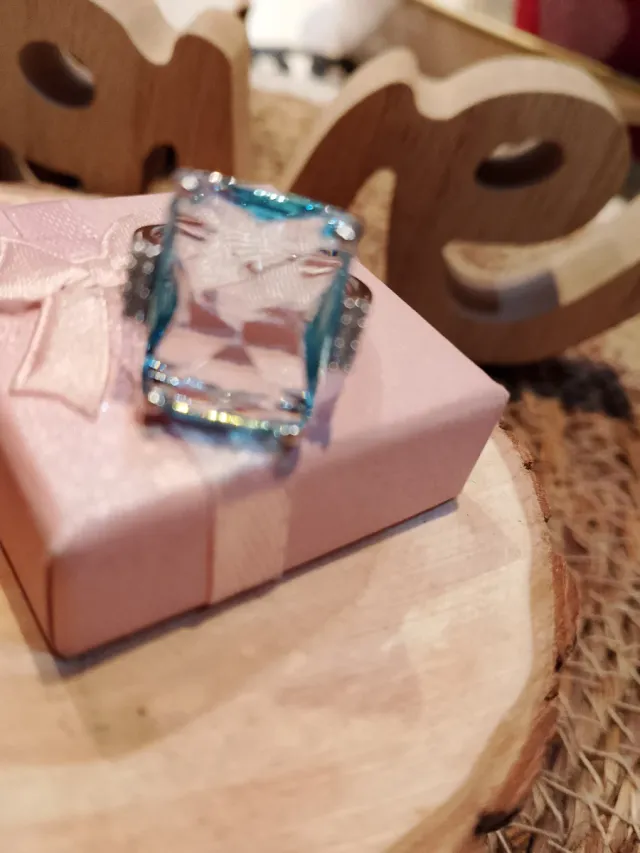 Anillo Aguamarina +cajita