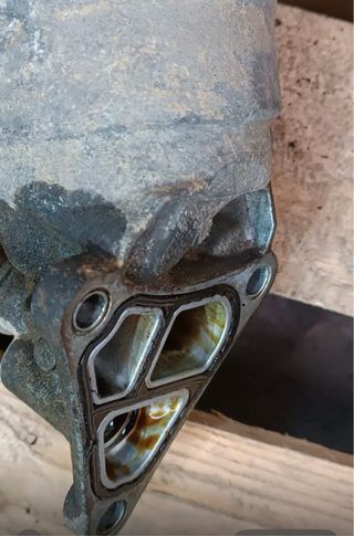 Soporte filtro de aceite mini one 1.6 gasolina