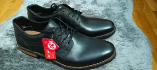Zapatos de vestir negros Talla 43. Nuevos