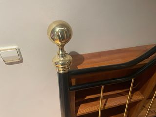 Cabecero Cama Metal Negro y Dorado 1.50