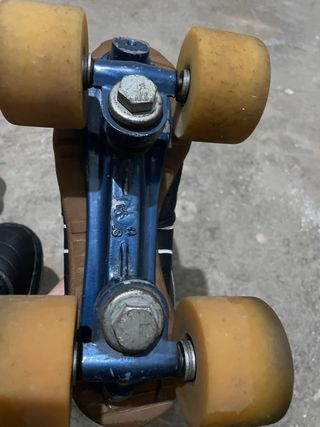 Patines de velocidad negros