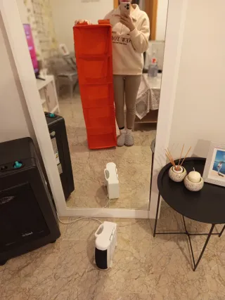 Estantería colgante IKEA naranja,velcro muy fuerte