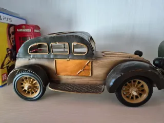 Coche de Metal Decorativo Vintage