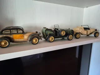 Coche de Metal Decorativo Vintage