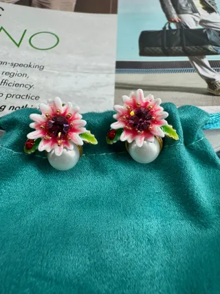 Pendientes Les Néréides Flor Perla y Mariquita