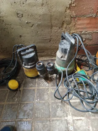 2 Bombas de agua sumergibles