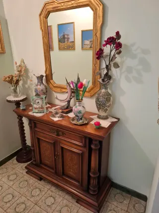 Mobile ingresso con specchio