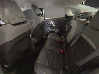 Citroën C4 X Hybrid 145 ë-DCS6 Business Edition