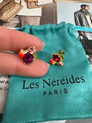 Pendientes Les Néréides Flores y Fresas Dorados
