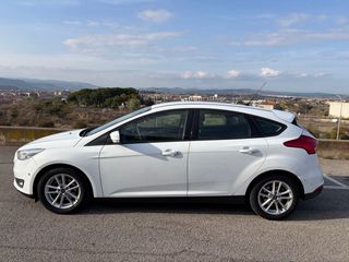 Ford Focus Trend + 2016