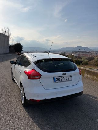Ford Focus Trend + 2016