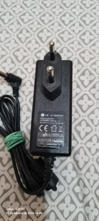 Televisión LG Negra HDMI 27 pulgadas pantalla plan