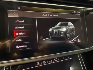 Audi Q7 S line 60 TFSIe Competition 340kW q tip