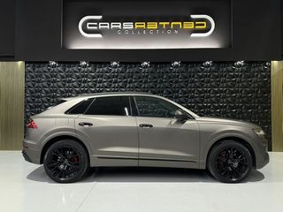 Audi Q8 55 TFSI 250kW Black L quattro tiptronic
