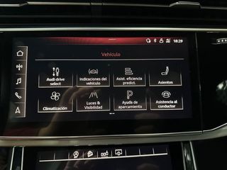 Audi Q8 55 TFSI 250kW Black L quattro tiptronic