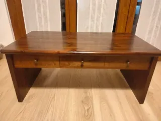 Tavolino in legno massello noce scura