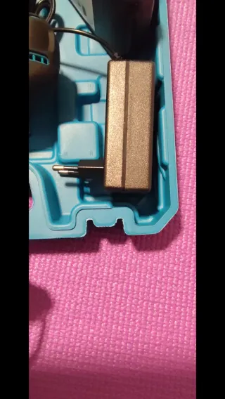 Taladro Percutor Inalámbrico 28V