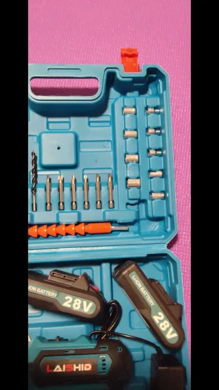 Taladro Percutor Inalámbrico 28V