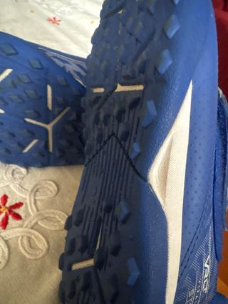 Botas de fútbol Kipsta talla 29