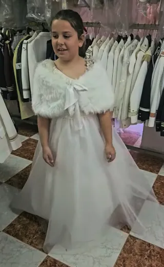 Traje de Comunión Blanco con Flores
