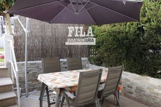 Casa adosada en venta en Sant Jordi-Babilonia en Torredembarra