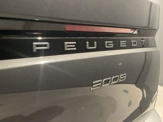Peugeot 3008 Hybrid 1.2 107KW Allure Exclusive eDCS6