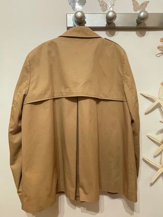 Gabardina corta Zara Beige