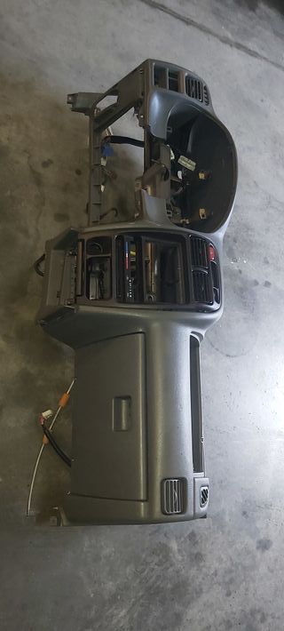 Salpicadero Suzuki Baleno