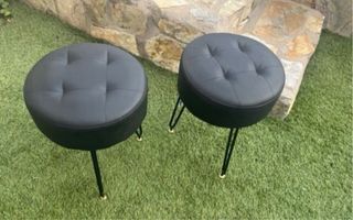 Nuovo Pouf in Pelle Nera con Piedi Metallici